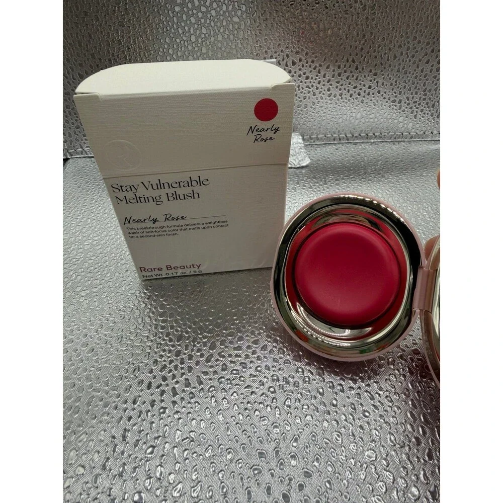 Rare Beauty Stay Vulnerable Melting Blush in Nearly Rose New